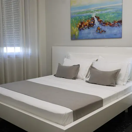 Select 8 Apartment Tirana